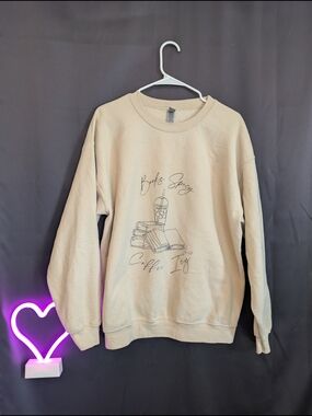 Gildan Beige Books & Coffee Crewneck Sweatshirt Tan Oversized Cozy Cuffed